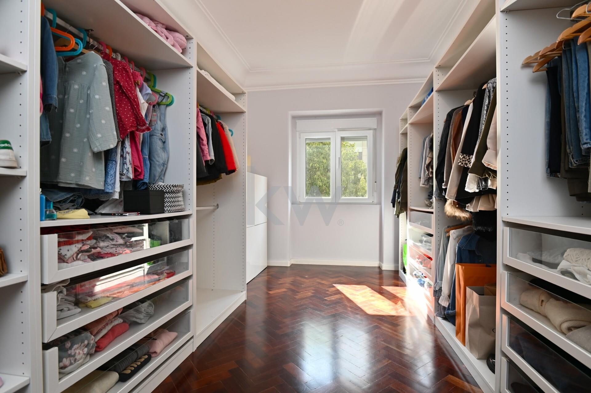 00dd88cd-1b6d-4f95-9696-076d4c9c390d