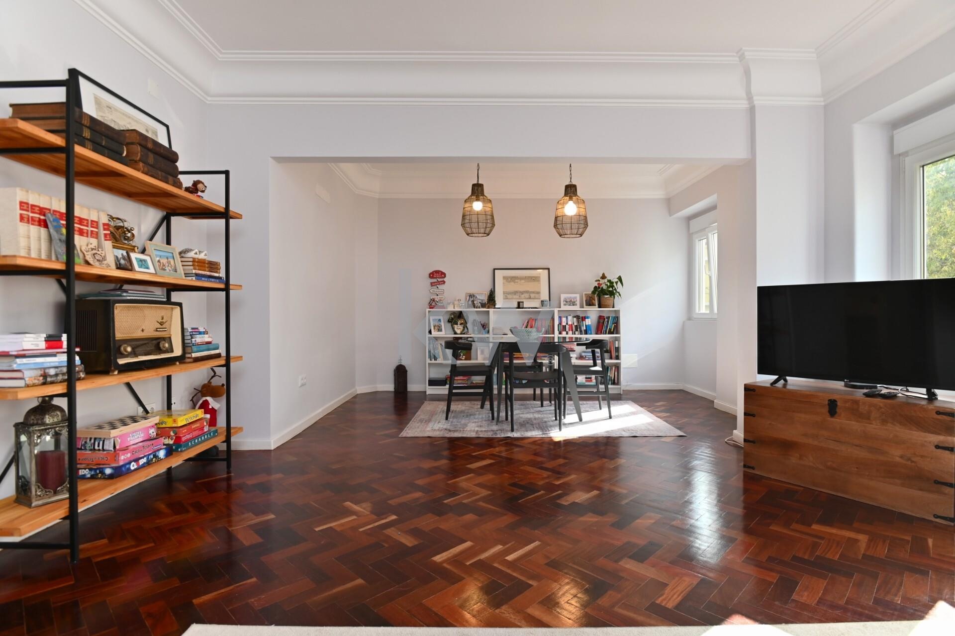 2e4bd162-5ad7-4116-98b3-29dcffbe3573