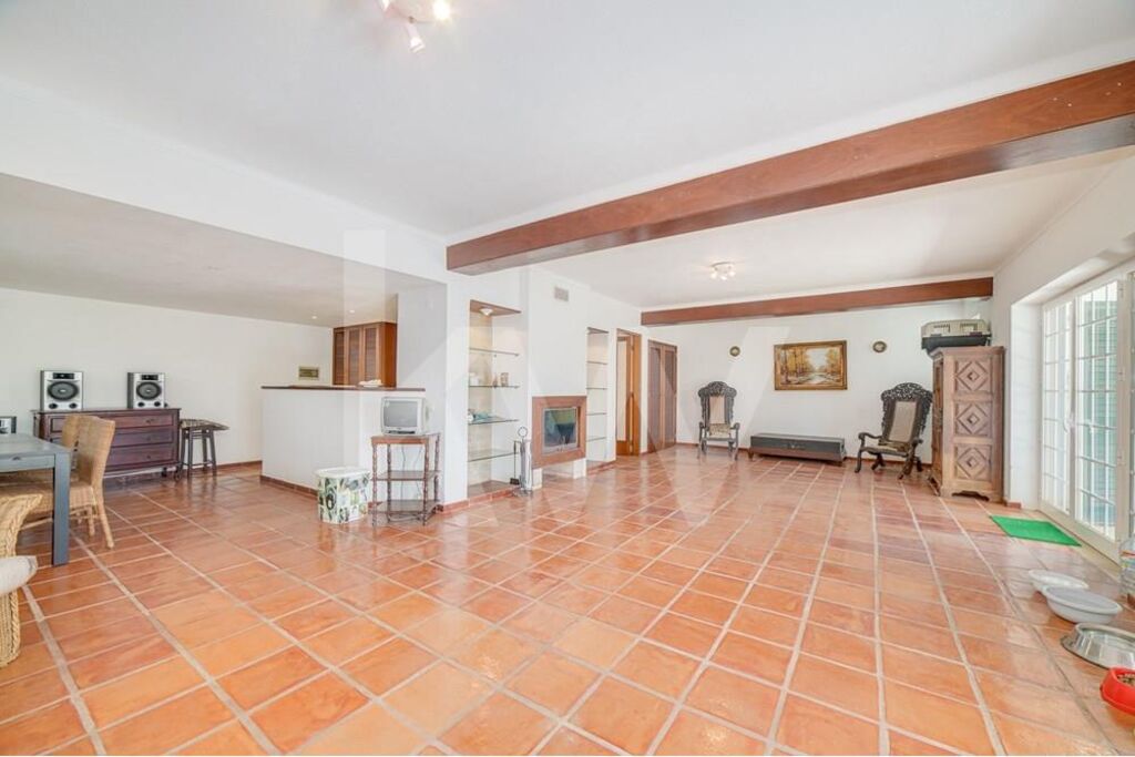 01bcc5e6-93f4-4370-81c4-ac0f7c3dec25