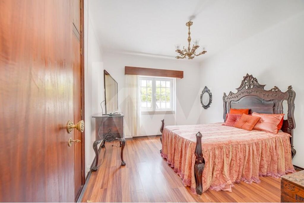 19dbbd37-8a69-4c63-b495-37ac5b36da5a