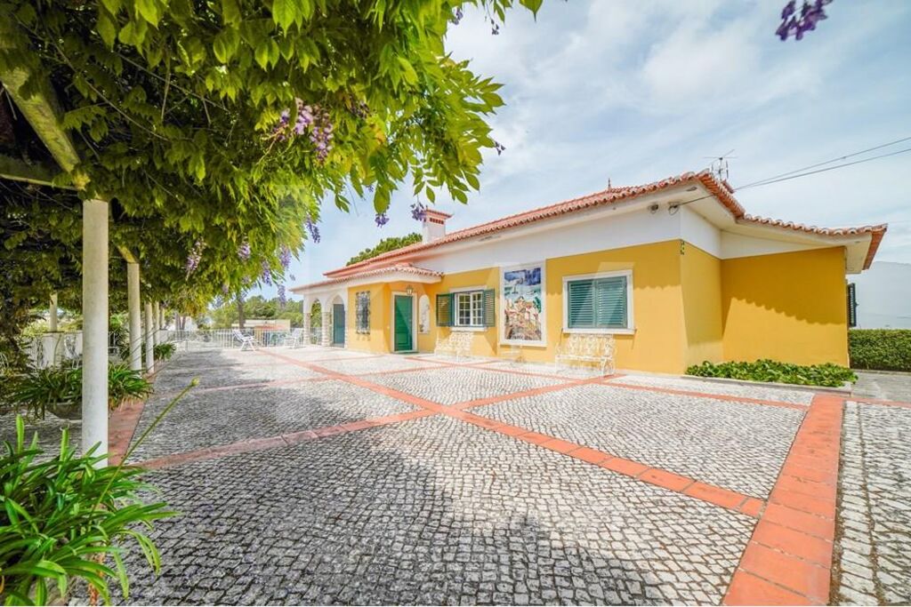 6683e33e-0d47-4a92-b24b-4a581aa67885