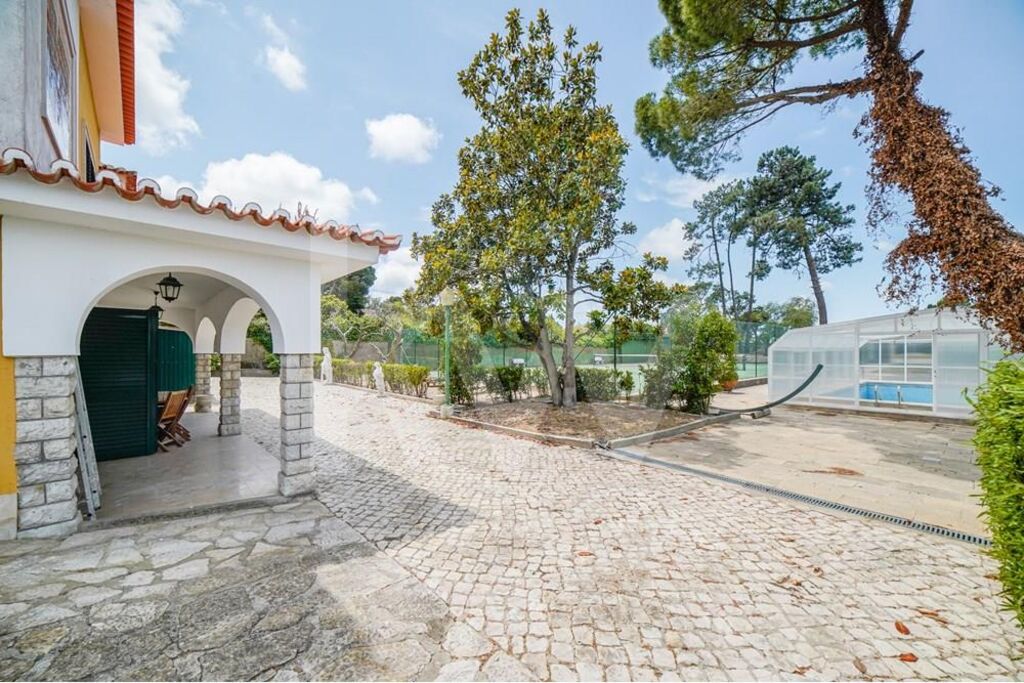 d62b5993-2b0f-4e83-bcfe-d35261a6be08