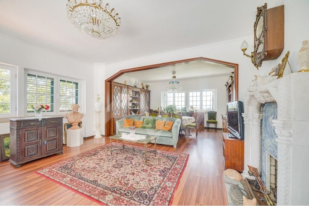 de605cf0-102b-4e18-ae19-f98f798c6f2b